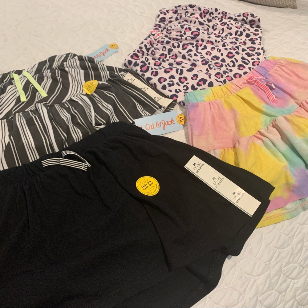 Girls Cat&Jack M (7-8) Scooter Skirts.